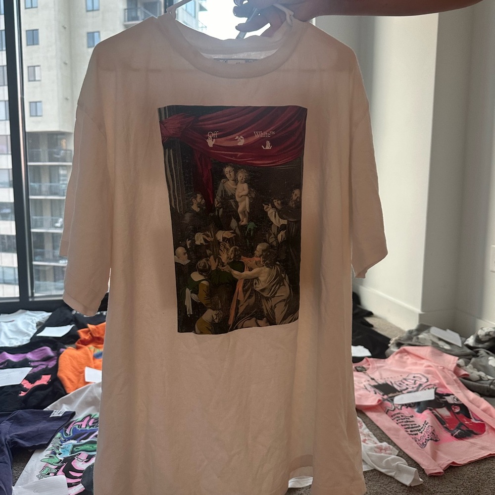 Off white tee